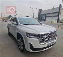 GMC Acadia